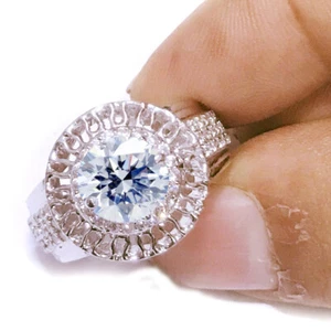 3.55Ct Vvs1-Near White Moissanite Diamond Anniversary Silver Ring Size 9 - Picture 1 of 3