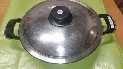 AMC   Topf mit Deckel 3,3 Liter 24cm Durchmesser  - Bild 1 von 4