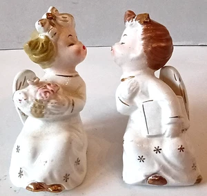 Vintage Japan Porcelain Kissing Angels Shelf Sitters – Mid-Century Pair - Picture 1 of 4