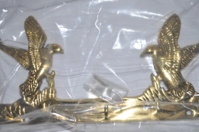 Винтажный латунный настенный держатель для ключей с летающей птицей - Изображение 1 из 4