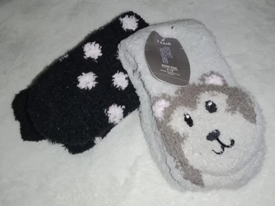 2-Pair Ladies Crew Socks Fits Shoe 4-10 Fuzzy Critter & Polka Dot ~ Gray Wolf - Image 1 of 2
