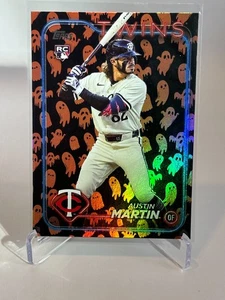 2024 Topps Update Series - Austin Martin #US96 Holiday (RC) - Picture 1 of 2