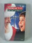 Miracle on 34th Street - movie Mara Wilson. Slip cover, New SEALED 1994 VHS tape
