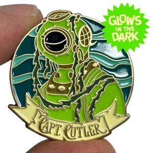 SCOOBY-DOO: *GLOW-IN-THE-DARK* GHOST OF CAPTAIN CUTLER ENAMEL PIN - Picture 1 of 2