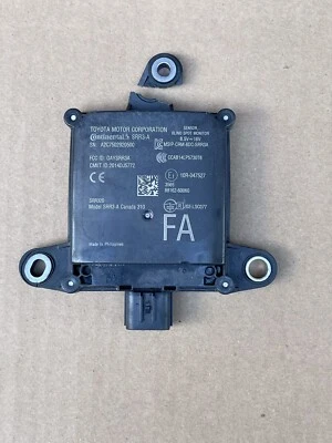 Módulo sensor monitor punto ciego Toyota Land Cruiser 2017-2019 88162-0W370 OEM Foto 1 de 4