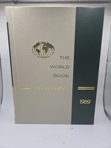 The World Book: Vintage Year Book 1989 Reviewing Of The Events Of 1988 - Picture 1 of 2