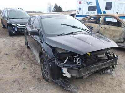 Used Front Left Seat Front fits: 2016 Ford Focus bucket air bag cloth and leathe - Изображение 1 из 4