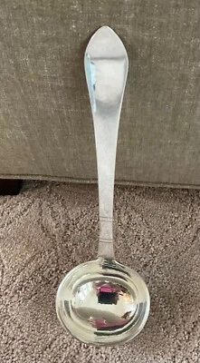 Cucharón de sopa vintage Georg Jensen patrón continental pesa alrededor de 5 onzas Foto 1 de 4