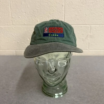 Gorra ajustable de fútbol británico Diadora de colección Foto 1 de 4