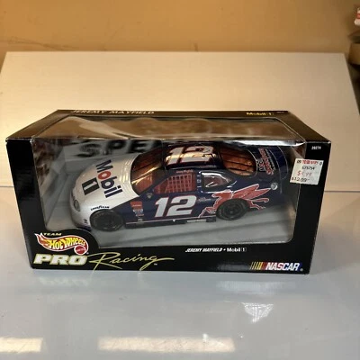 1997 NASCAR Diecast Hot Wheels Pro Racing #12 Jeremy Mayfield Mobil 1 carro 1:24 - Imagem 1 de 4