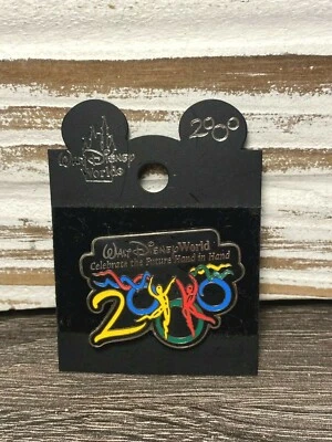 Prendedor Pinback Conmemorativo Walt Disney World Año 2000 "Celebra el Futuro..." Foto 1 de 4