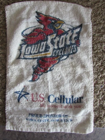 VINTAGE 11"x16" IOWA STATE CYCLONES towel US Cellular Cover