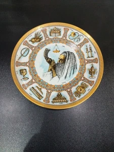 W Goebel Laszlo IspanKy 1980 Traditions 11.5” Plate #3847, Third Edition - Picture 1 of 3