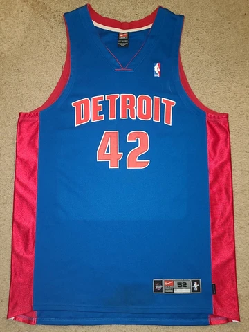Vintage Authentic Nike Detroit Pistons Blue Jerry Stackhouse Jersey Size 52 Cover