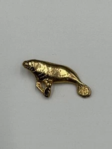 Seekuh goldfarbene Meer Ozean Säugetier Anstecknadel - Bild 1 von 3