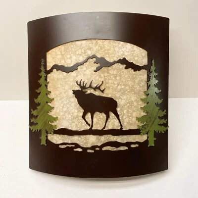 Aplique de pared de alce rústico con pino - vidrio ámbar esmerilado y luz de metal bronce Foto 1 de 2