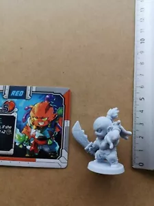 RED MINIATURE + CARD /STARCADIA QUEST G24 - Bild 1 von 1