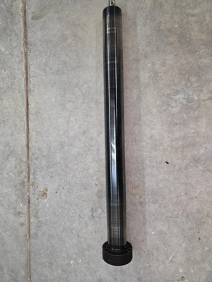 Cinta de correr Lifefitness T5/T5,5 rodillo delantero Foto 1 de 4