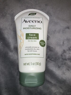 Crema facial hidratante diaria Aveeno para piel seca con avena calmante 5 oz Foto 1 de 2