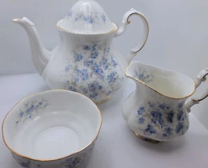 Paragon England Petit Fleurs Blue White Flowers Teapot Creamer and Sugar Bowl - Picture 1 of 22