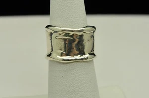 STERLING SILVER HAMMERED BAND RING SZ 5.5 #E961 - Picture 1 of 2