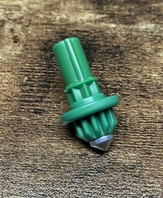 Takara Tomy Beyblade X | Aguja de metal verde UX-10 Foto 1 de 3