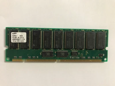 1 GB  SDRAM MEMORY MODULE 133MHZ PC133 ECC REGISTERED 168PIN DIMM - Image 1 of 4