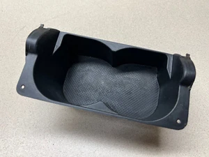 Portavasos delantero para consola central Toyota Camry 02-2006 OEM - Imagen 1 de 3
