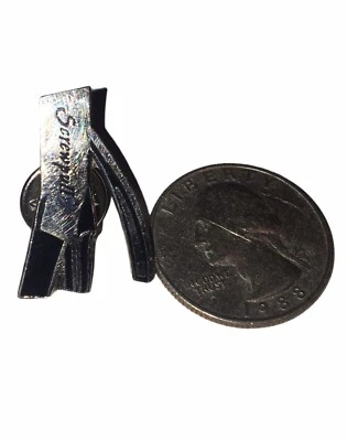 LIMITED EDITION Le Creuset Screwpull Wine Opener Metal Flair Pin - Image 1 of 2