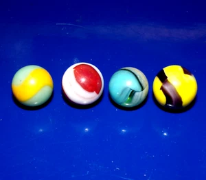 Lote de cuatro hermosas canicas antiguas - 1/2"-5/8" - 24/4 - Imagen 1 de 4