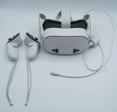 Meta Quest 3S Virtual Reality VR Headset Controllers Charger USED - F313 - Image 1 of 4
