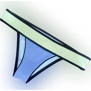 Victoria’s Secret Bikini Bottoms - Picture 1 of 8