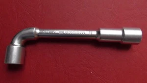 FACOM  Clé à Pipe  17mm - 6 pans - Picture 1 of 1