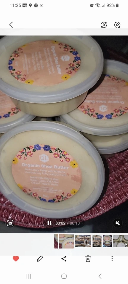 Crema orgánica herbal para el crecimiento del cabello con manteca de karité Foto 1 de 2