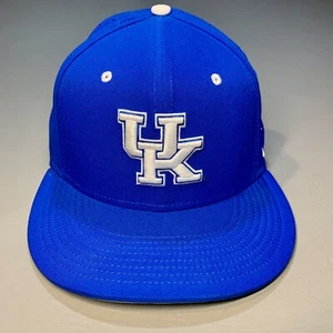 NWOT Nike True Dri Fit Hat University Of Kentucky Wildcats Fitted 7.5 Cap - Picture 1 of 7