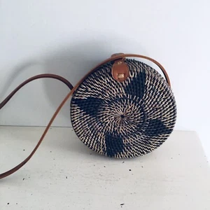 Bolso de Paja Redondo Hombro Marrón Material Natural Mujer Tejido Cuadrado Boho Hippie - Imagen 1 de 12