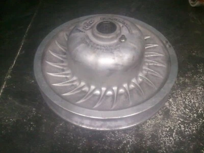 07-11 Polaris Team Secondary Clutch # 1322643 IQ Cleanfire 600 Dragon Switchback - Imagem 1 de 4