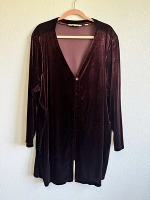 Soft by Avenue Women's Maroon Velvet Cardigan Long Sleeve Side Slit 4X 30/32 - Image 1 of 4