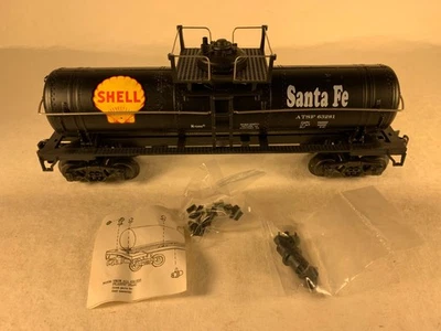K-LINE 'O/O-27' 3-RAIL #K-63281, SANTA FE SHELL TANK CAR, OB - Image 1 of 4