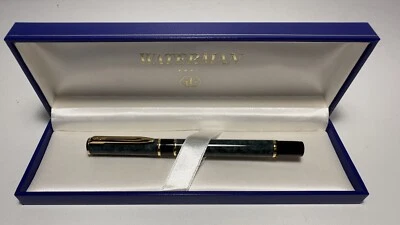 Waterman Laureat Fountain Pen  Bright Marble Green & Gold Boxed - Image 1 of 4