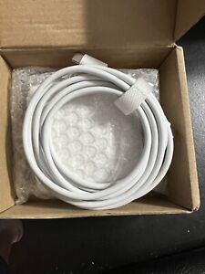Apple Laptop/ Tablet charger and Cable