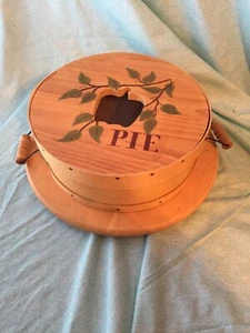 Wooden Pie Box With Hand Painted Leaves And Apple Cut Out - Picture 1 of 10