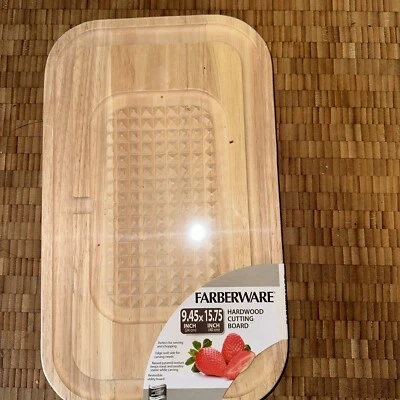 NEW Farberware Wood Cutting Board with Drip Groove And Raised Pyramid 9.45”x15x7 - Image 1 of 3