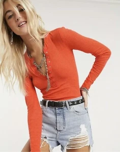 Neu Neu mit Etikett Free People Waffelmuster Henley Top Bluse orange Herbst Herbst X-Small - Bild 1 von 2