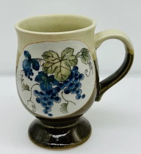 Tazza con stelo in gres disegno uva - Foto 1 di 9