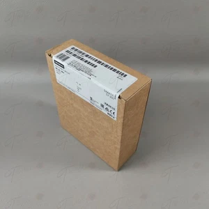 Siemens 6ES7 331-7PF01-0AB0 / 6ES7331-7PF01-0AB0 NUOVO IMBALLO ORIGINALE sigillato - Foto 1 di 2