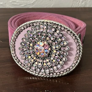 "Cinturón de gamuza de cuero rosa hebilla de cinturón occidental vintage Y2K cintura 33-38""" - Imagen 1 de 7