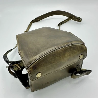 Funda completa de cuero hecha a mano KAZA Deluxe para cámara Fujifilm X-T1 verde oliva Foto 1 de 4