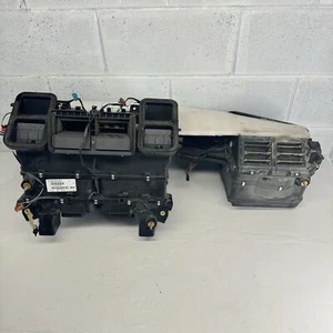 Conjunto de carcasa de evaporador de aire acondicionado Mercedes Benz E350 2006 fabricante original sin actuadores - Imagen 1 de 18