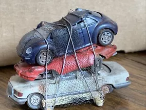 HO CUSTOM Stacked Crushed Car Load Mercedes, Porsche & VW - Picture 1 of 6